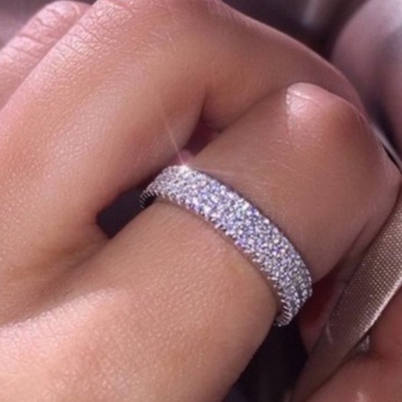 Sterling silver eternity wedding band ring - Picture 6 of 8